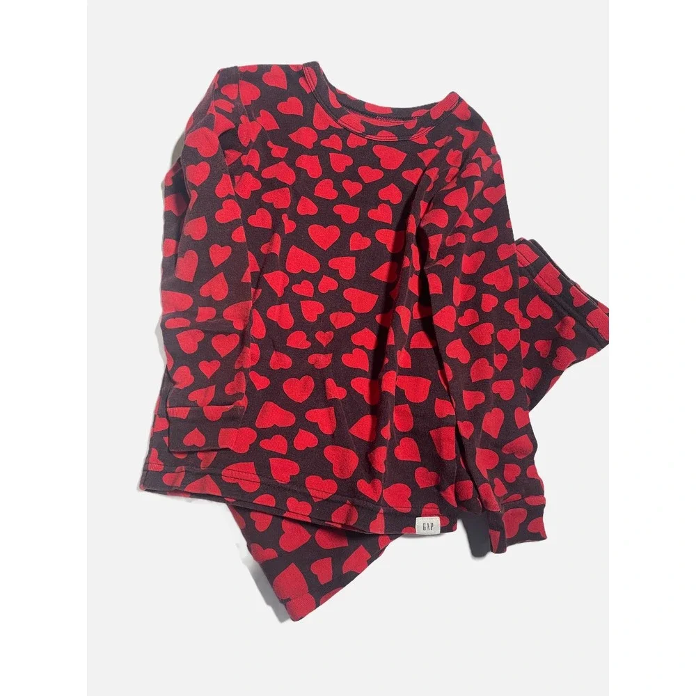 Gap Pajama Set Kids 5T Red Heart Print Snug Fit Cotton Sleepwear Valentine